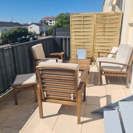 Duplex Familial Proche Gare Et Hyper Centre Ville Villepreux Kültér fotó